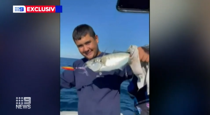 大连|一家人出过海垂钓，遭4米长大白鲨猛攻1小时！马达被坏，差点悲剧了