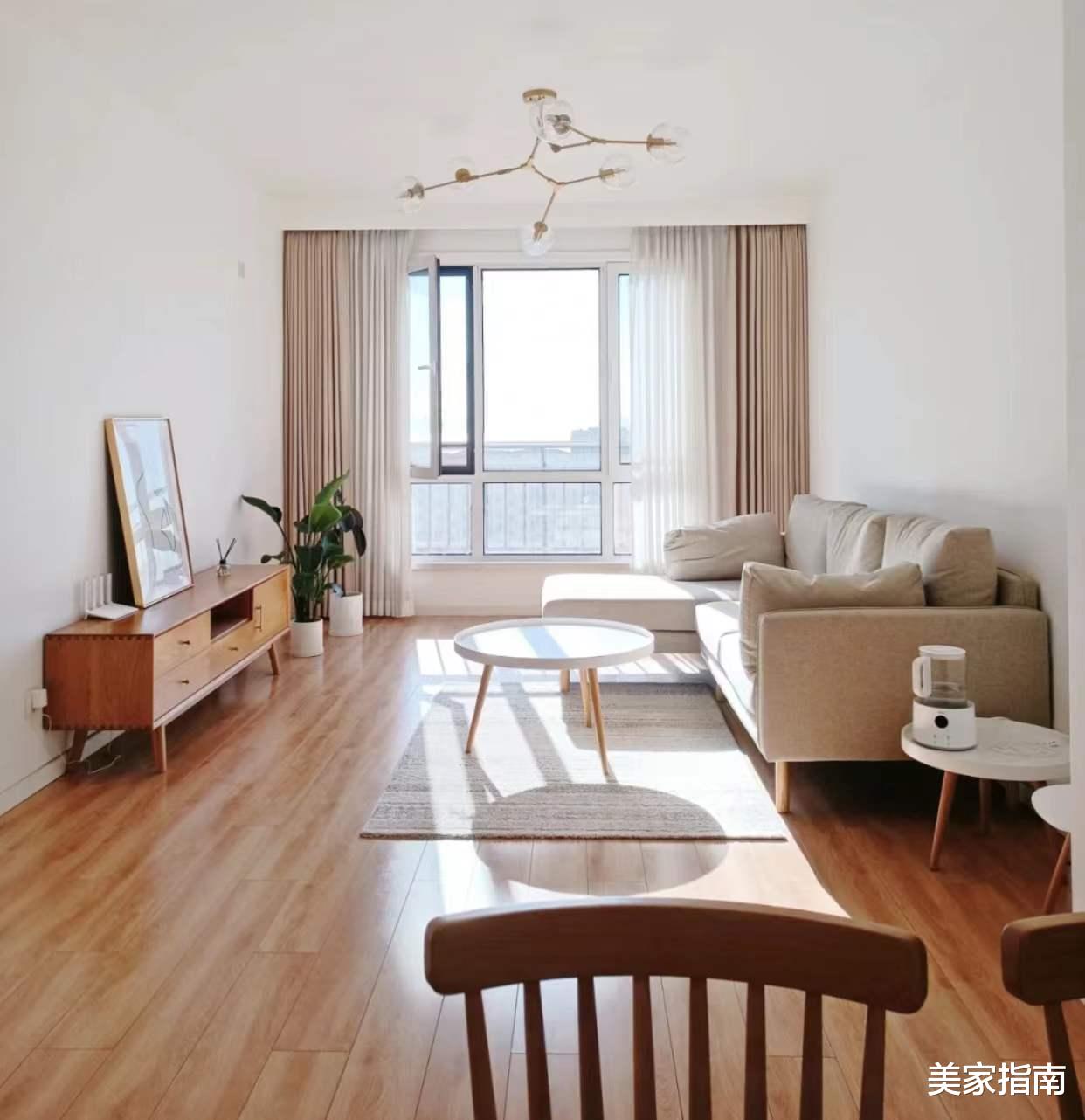 不吊顶不跟风,95后小两口9万元装65㎡两居室,网友:好精致