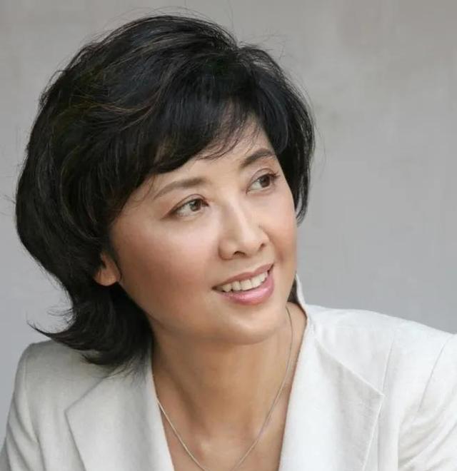 |年轻时貌比西施,老了却“面目全非”,这七位女明星太可惜了