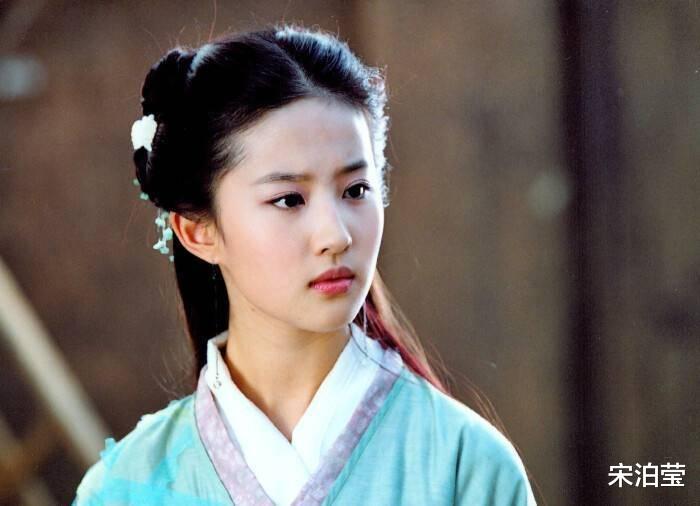 迪丽热巴|本以为迪丽热巴的替身很好了，当看到刘亦菲替身时，神仙替身