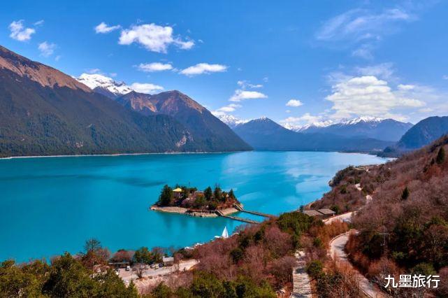 泸沽湖|这条耗资380亿的“高速公路”，包揽了中国最美的春天，全程免费