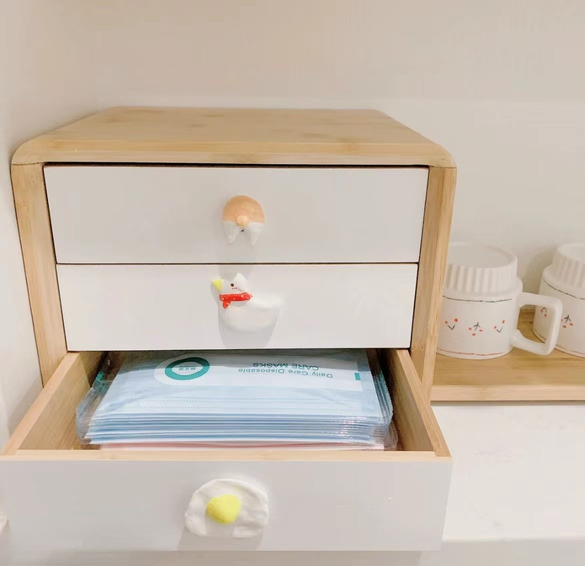 玄关不仅要实用,还要好看,学人家这样布置,谁见谁羡慕!