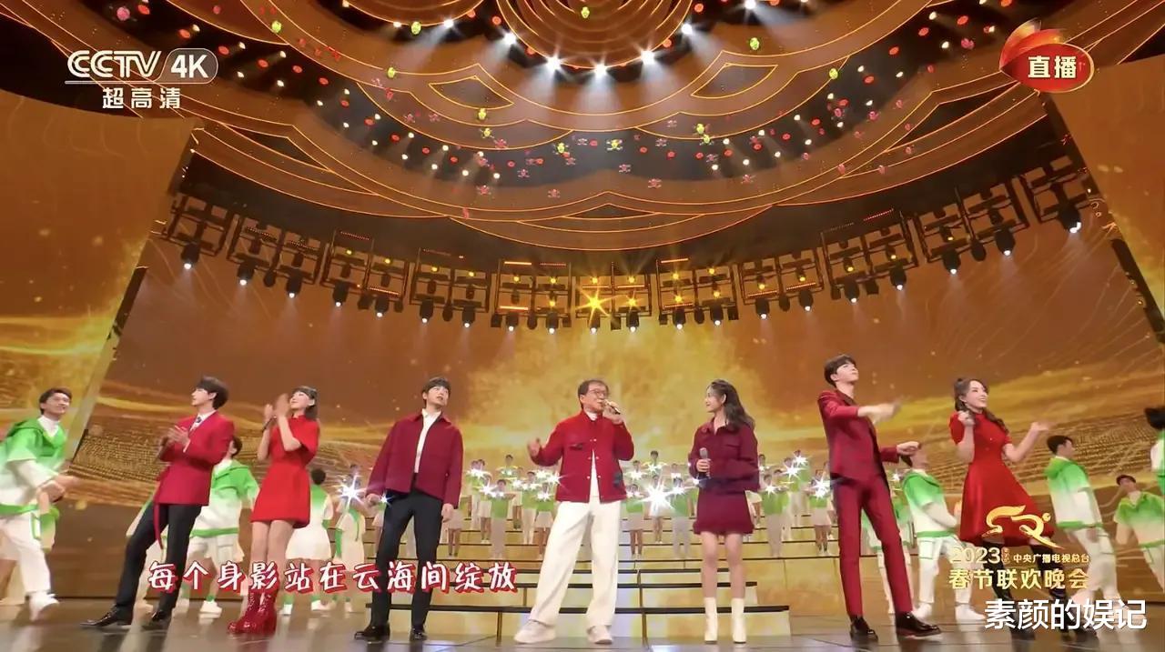 央视春晚|成龙:过年不问女儿及老家亲戚,却给房祖名发大红包,被指不仁义