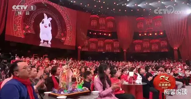 央视元宵晚会|扭捏呆板耍酷卖萌不协调,央视元宵晚会当中的一点瑕疵