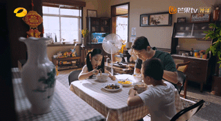 谭松韵|“国民初恋”谭松韵一句话,让无数人泪目