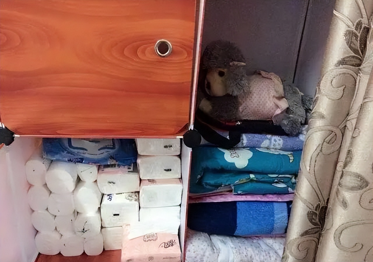 晒晒我的裸婚租房生活,厨房巴掌大,洗衣机放卧室,太不容易了!