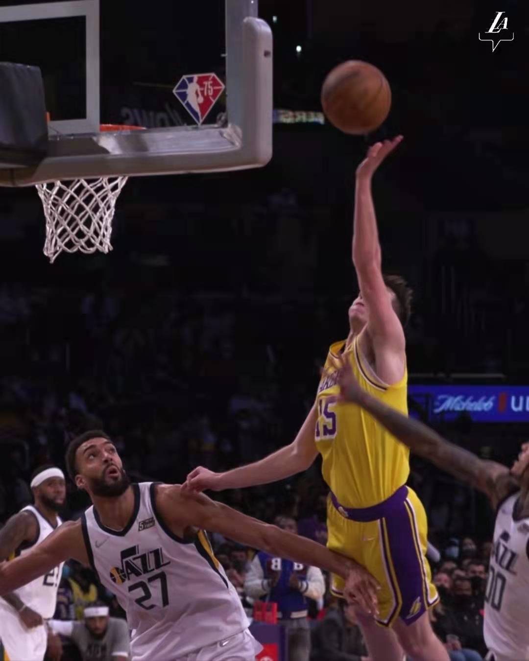 湖人隊|關(guān)于湖人兩條消息，一條是好消息，一條也是，詹姆斯帶隊連勝有戲