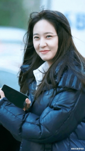 郑秀晶|15岁出道火遍亚洲，姐妹俩有颜有才爆火后离开SM，至今依旧是单身