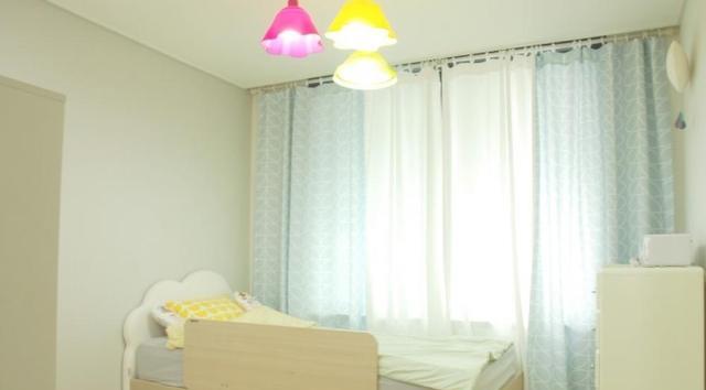 她家不请设计师不请装修公司,虽不是一眼惊艳,但装修低调又温柔