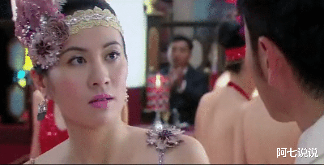 短发|住酒店、涂口红、嫌弃白面烧饼等,抗日剧的审美何时能接地气?