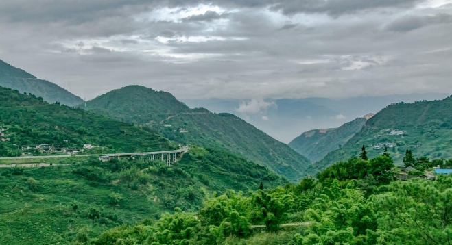 达州|充满东南亚风情的瑞丽，年平均温度在21度，是个游玩暂居的好地方