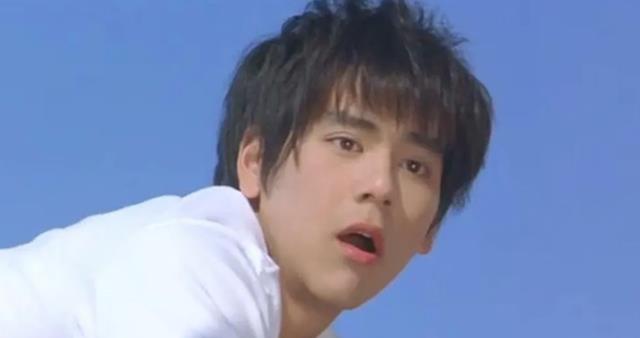 彭于晏|彭于晏要跌下神坛?晒照片不顾忌形象,被吐槽像鲁智深