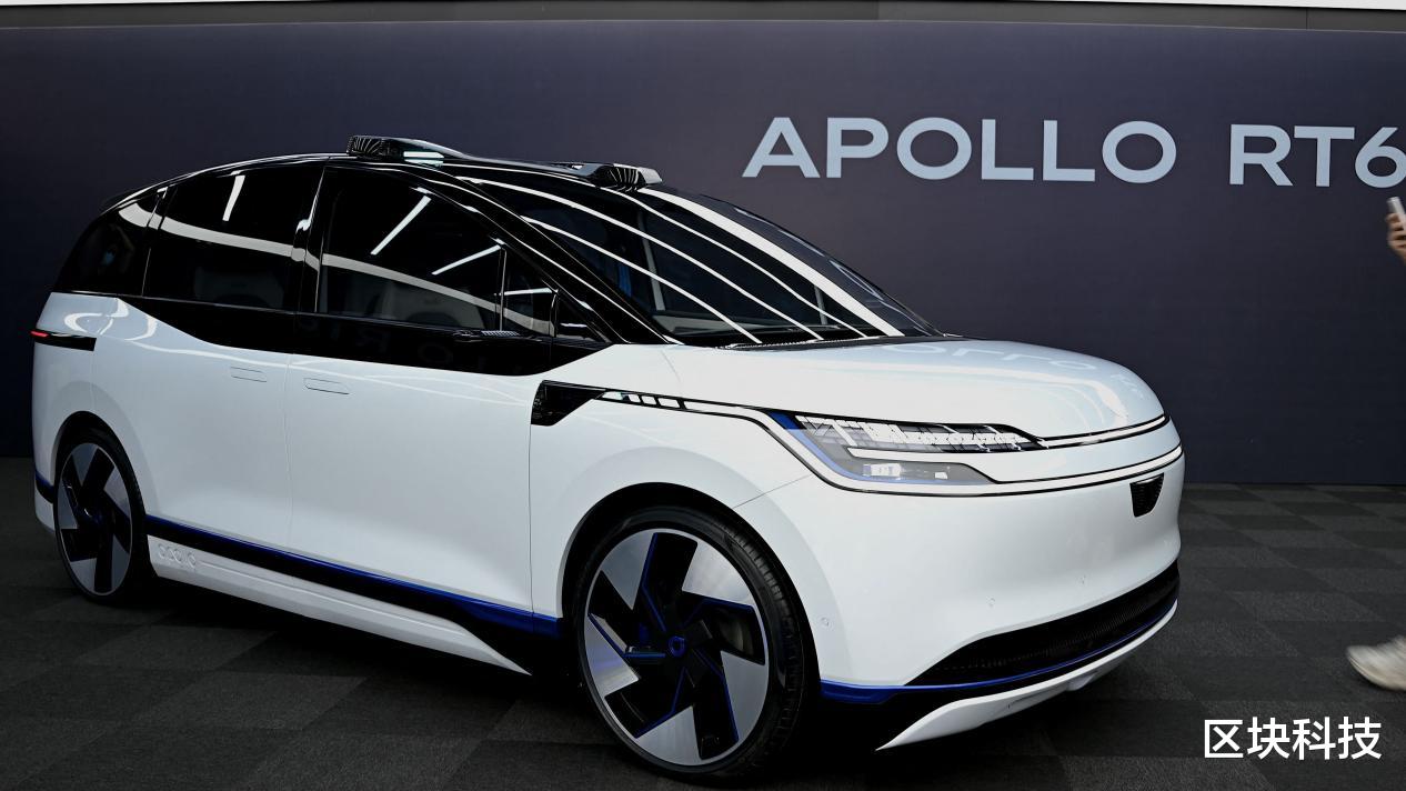 智能手表|百度无人车发布:出行成本降低一半,滴滴将遭遇降维打击