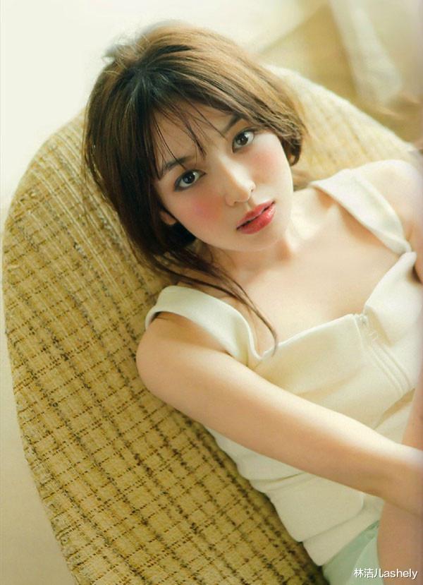 腮红 谭松韵李一桐都爱上日系宿醉妆？想get同款，关键就在腮红修容术