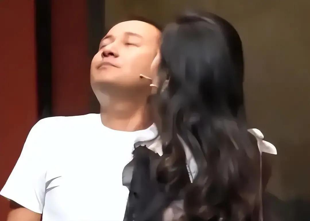 马伊琍|马伊琍,现身乌镇戏剧节,支持前夫!