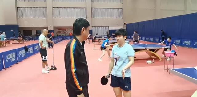 骑士队|新帅！蔡振华赞扬他为“打虎英雄”，如今带领国乒人气王冲锋陷阵