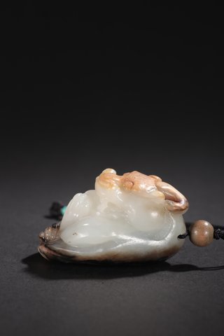 石雕|旧藏-和田玉瑞兽原石雕件