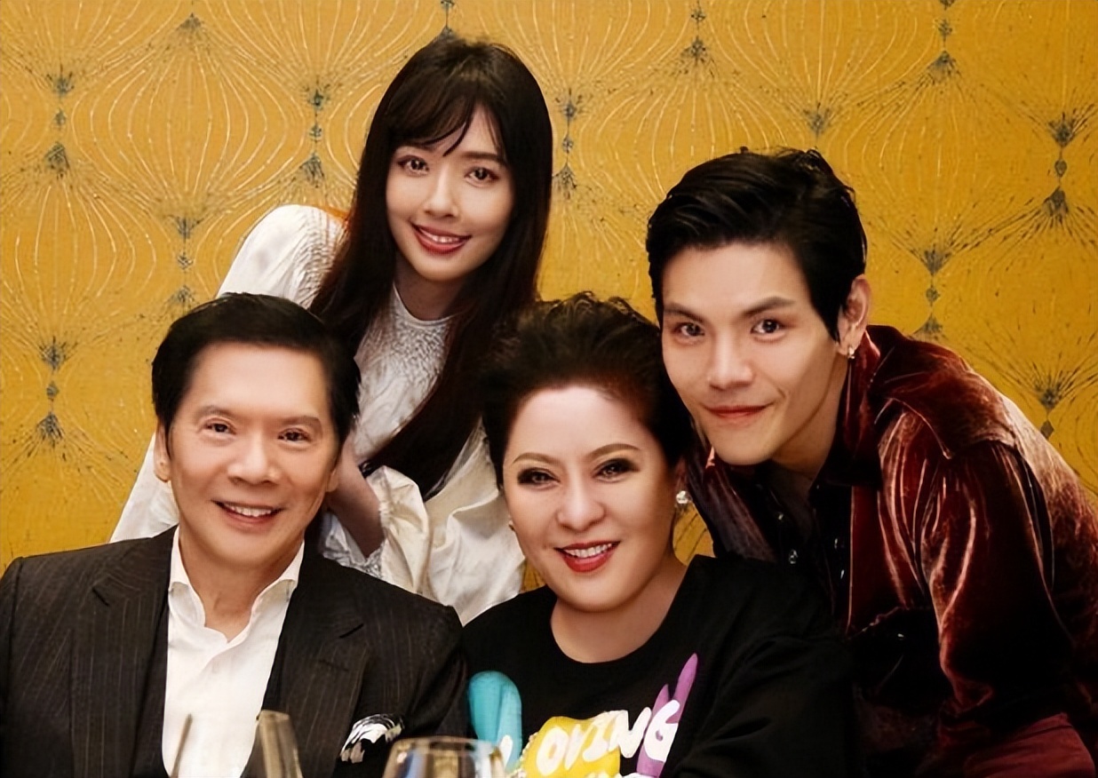 向太|向太发长文否认向佐出轨“谣言不攻自破”,晒眼睛部包扎图引发关注