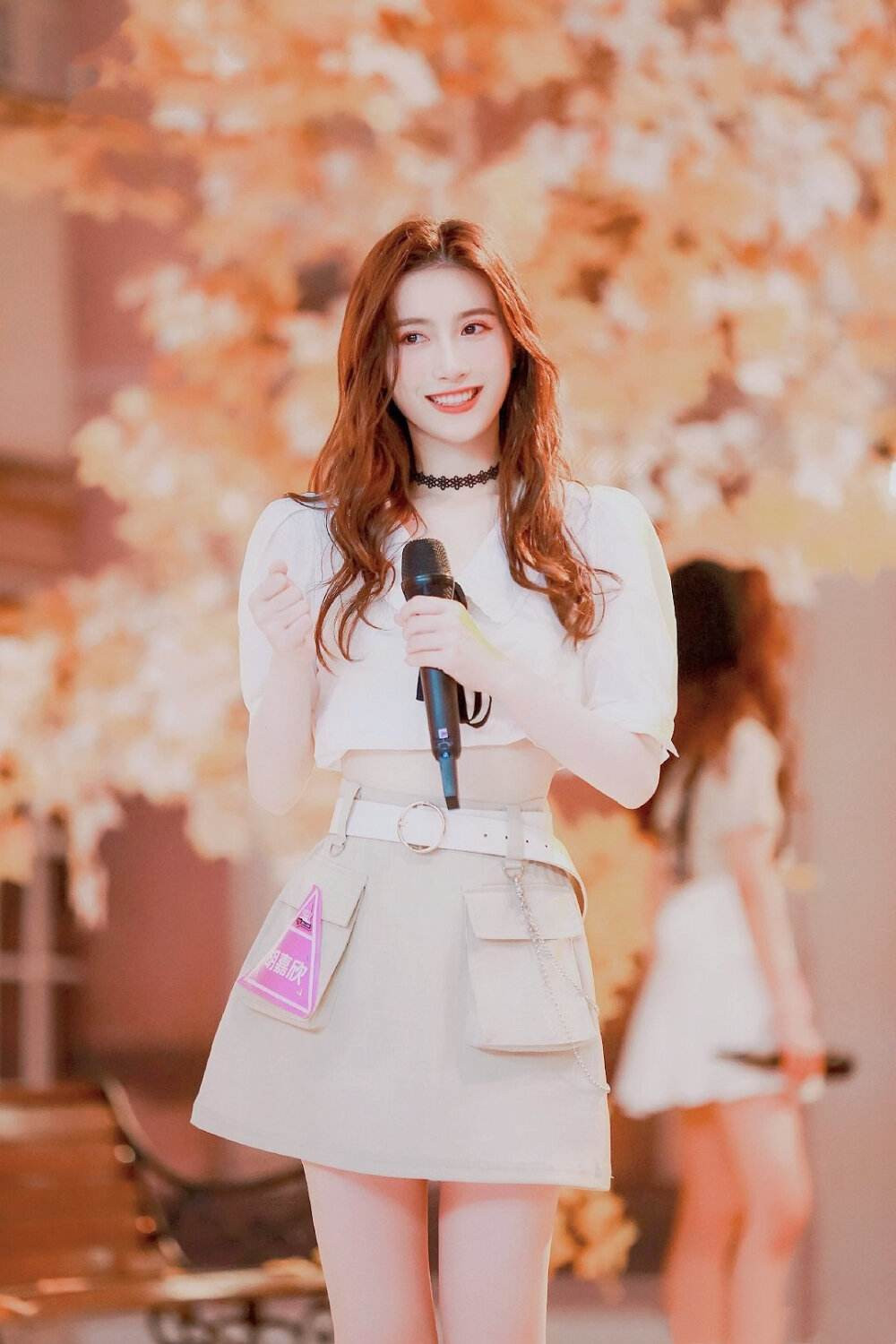 胡嘉欣|胡嘉欣,越黑越红的中戏素颜美女