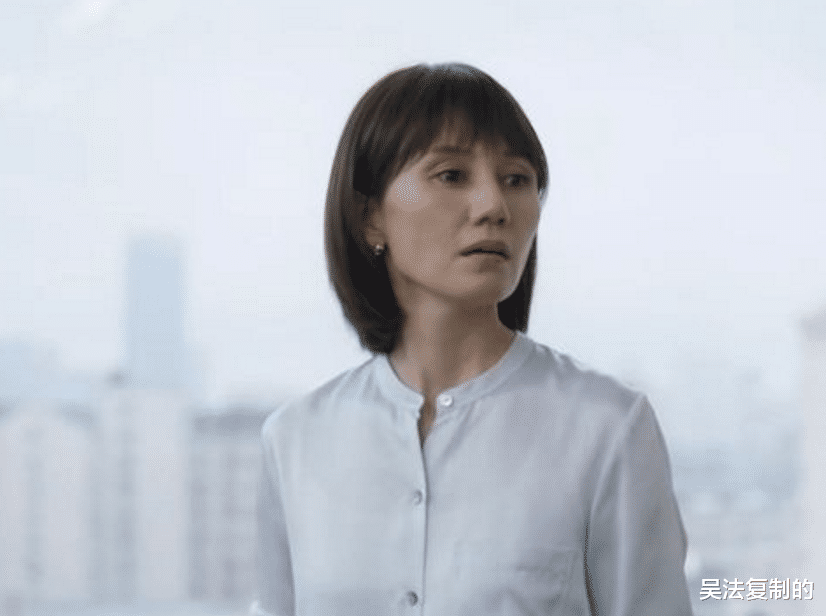 袁泉|虽然扮年轻很流行，袁泉却在44岁展示出别样魅力，这样更有味道