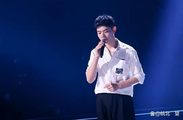 李荣浩|《好声音》盲选收官之战,李荣浩弄丢了他的冠军学员