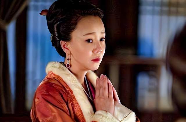 小秦氏|《知否》：小秦氏对顾廷烨最后的狠心，撕下了慈母的遮羞布