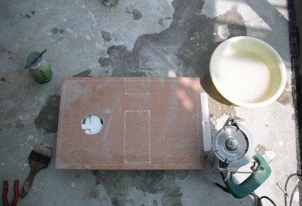 第一次到邻居家,见电视柜是砖砌的,就知道是乡下来的!