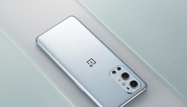 跑分|一加天玑9000新机公布，16+512G仅4599，刘作虎走亲民路线了