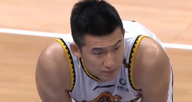 辽宁男篮|CBA半决赛辽粤战辽宁评分：三将满分一人低迷，内线双塔出类拔萃