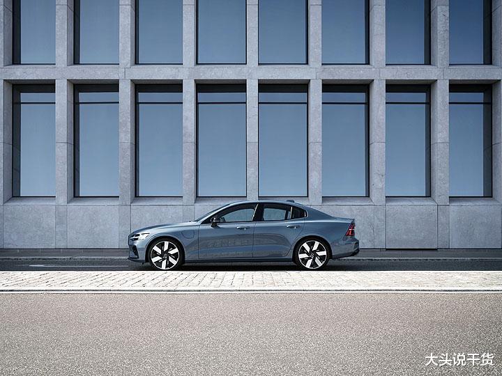 |全系沃尔沃S60、S90发布,搭载48V轻混系统,标配Google车机系统