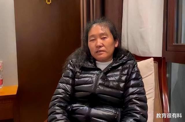胡鑫宇失踪多日,母亲患病卧床,强硬表态:生要见人,死要见尸