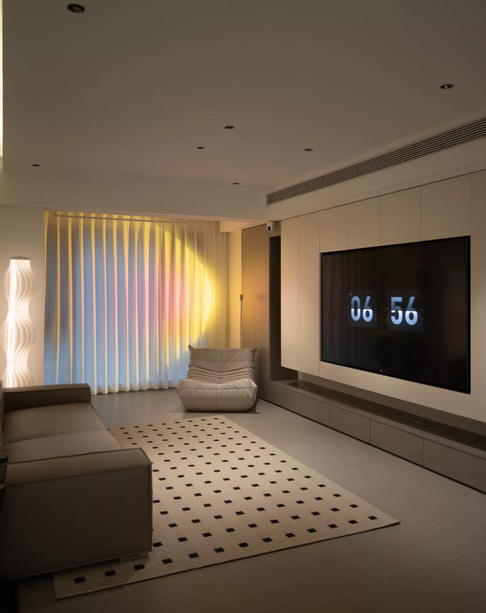 看了她125㎡家,才知道“家徒四壁”有多爽,骨子里透着干净