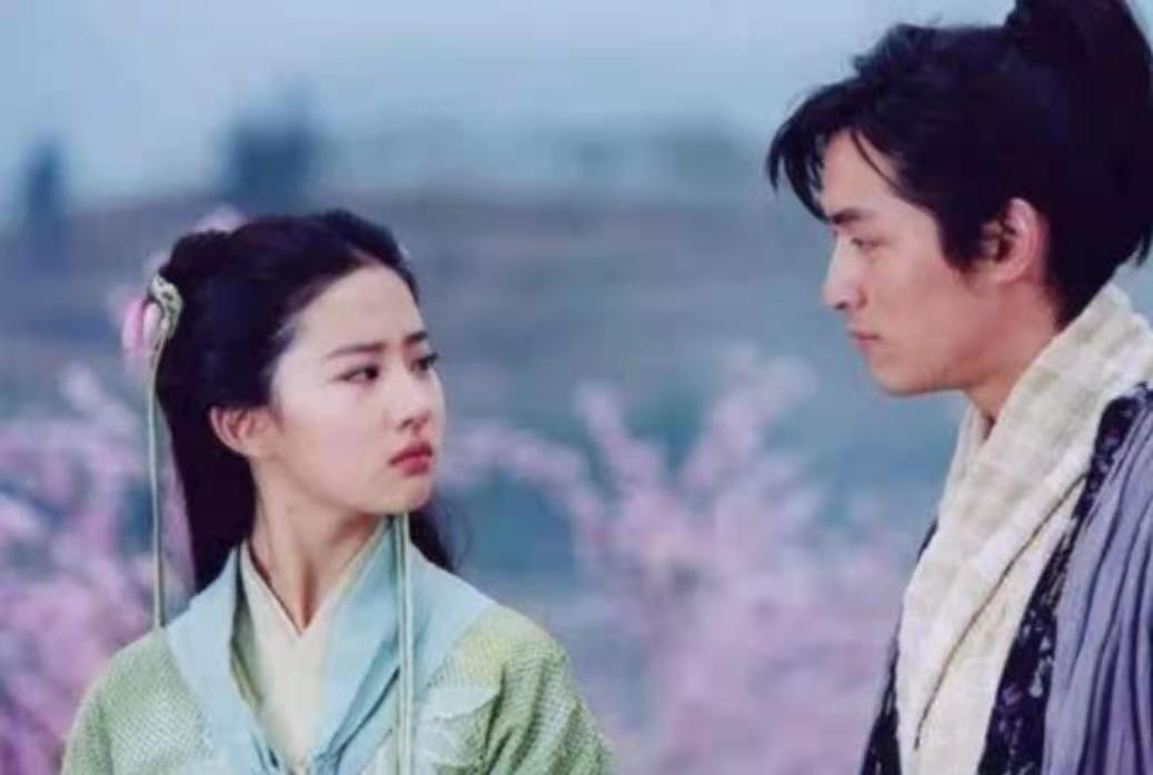 鞠婧祎|鞠婧祎挑战刘亦菲、杨幂，新人能否胜出四小花旦，胡歌正面回应