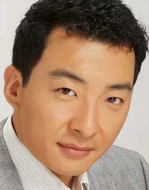 郝平|演员郝平：两次艺考被拒，娶了白富美江元，最感恩的人是岳父