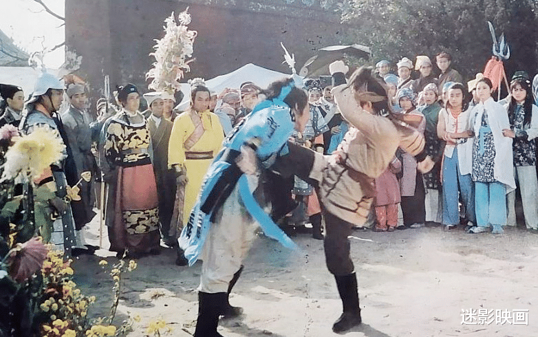 王艳|38年前的功夫片，香港被骂烂片，内地成经典，露天电影时代的回忆