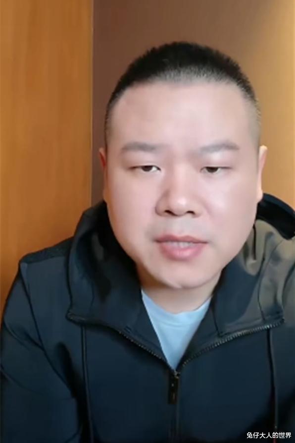 岳云鹏|岳云鹏与冬奥冠军互赠礼物，邀请他们到德云社听相声，岳哥真给力
