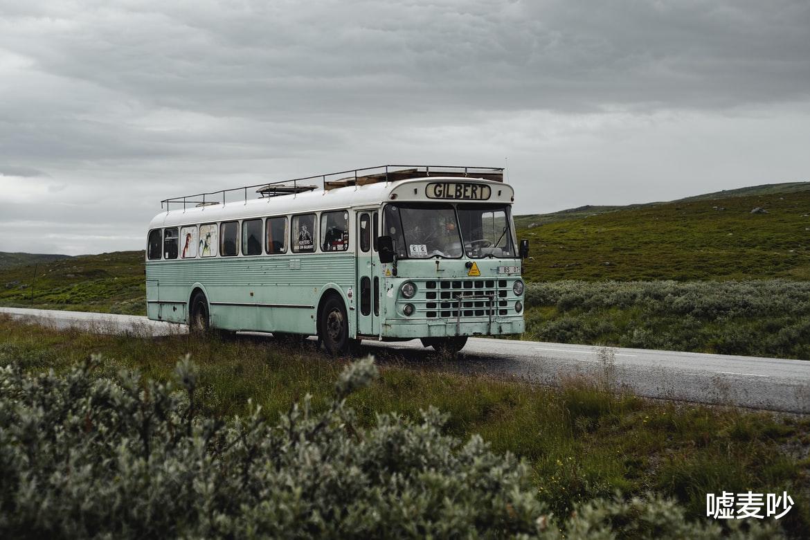 |人生，难得慢下来，一步一步走