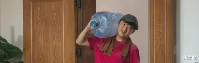 县委大院|演技太差?剧情太假?几大硬伤让《县委大院》口碑高开低走