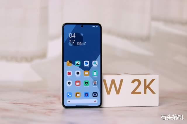 红米手机|性价比实在太高了！Redmi K50 Pro首发开箱上手：一代神机没跑了