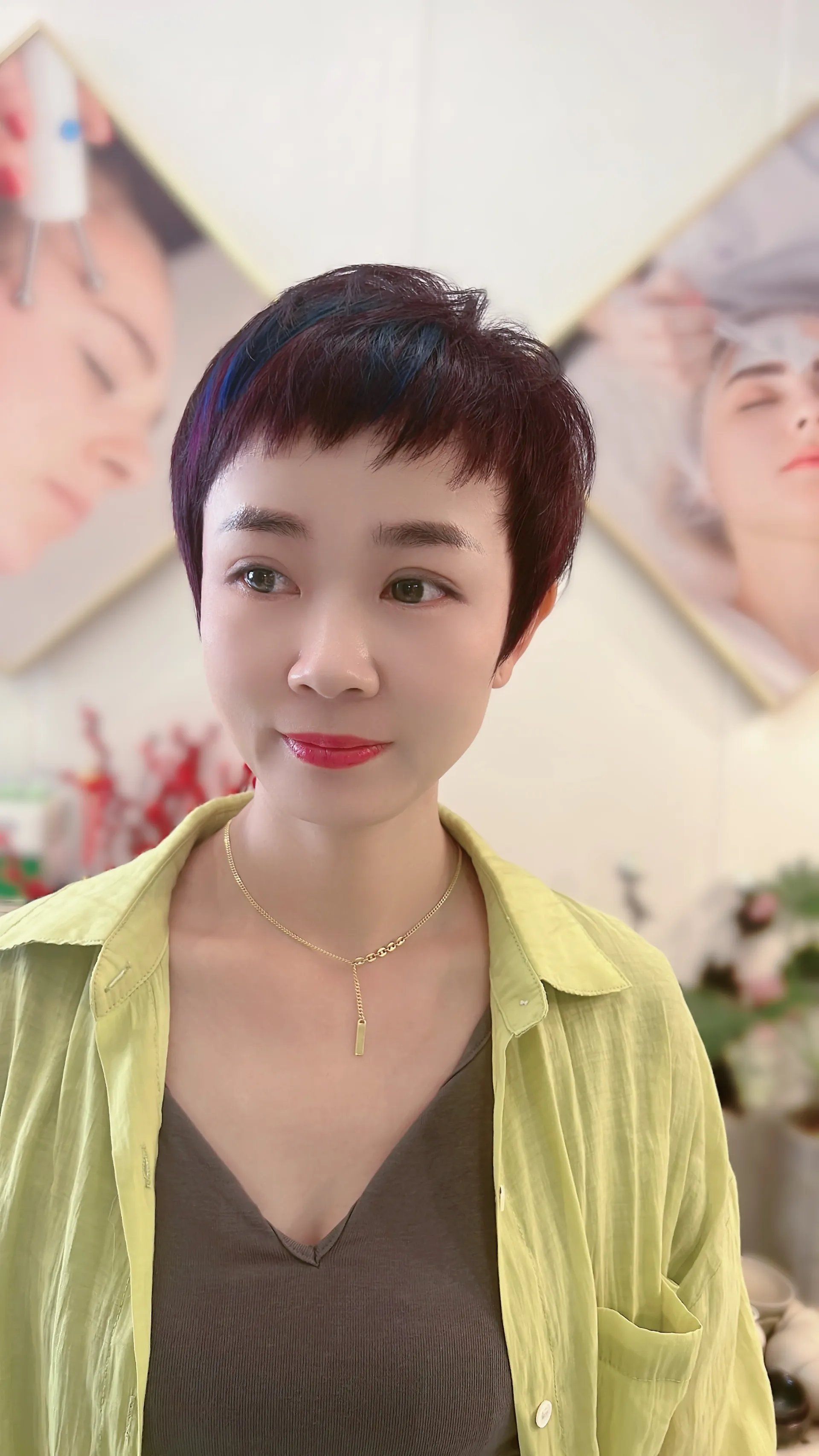 刘敏涛 天热拒绝留长发，4种最火短发送给你，看看美不美