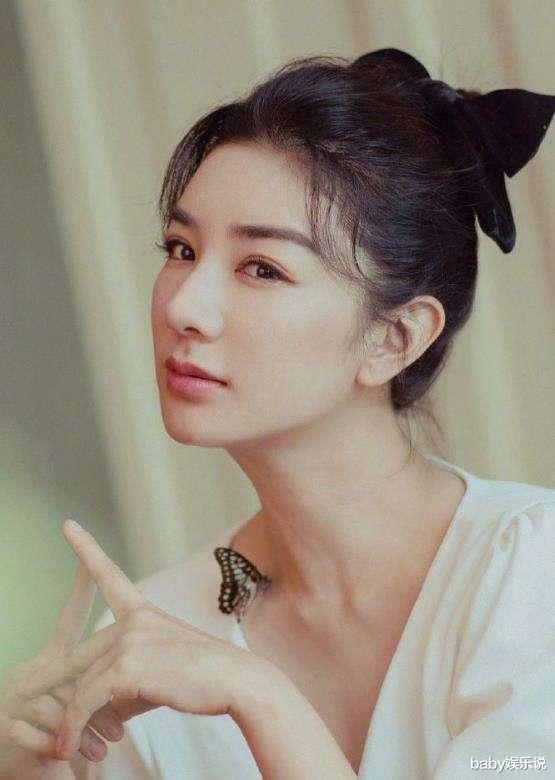 黄奕|黄奕：事业巅峰，被丈夫曝光私生活，如今怎样了