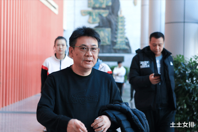 蔡斌|中国女排最新动态！主教练离开江苏奔赴宁波，元宵节后国家队开训