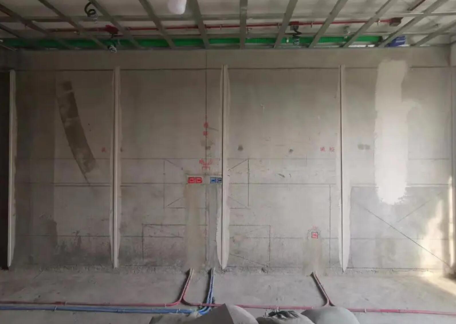 没有踢脚线,不装门窗套,她83㎡老破小,改造后太让人惊艳了