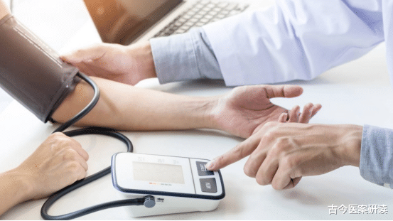 蔬菜|头号“降压王”被发现，并非苦瓜，医生提醒：平时坚持吃，血压稳如泰山