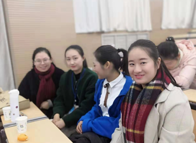 教师资格证|热门师范专业就业受挫,教师岗招聘门槛高,转业待遇难比非师范生