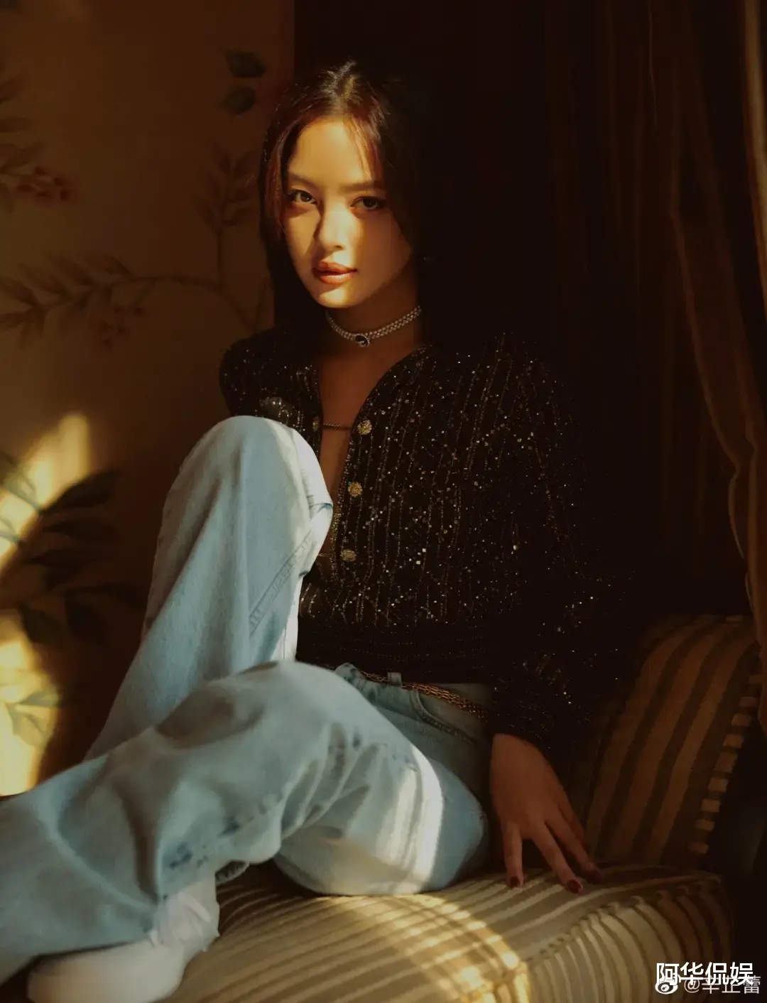 辛芷蕾|知名女星“官宣”陈坤，公开与网友对骂，她想红想疯了？