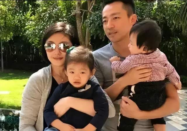 汪小菲|难怪大S认怂，详解汪小菲的这份“费用支出表”，信息量可真大！