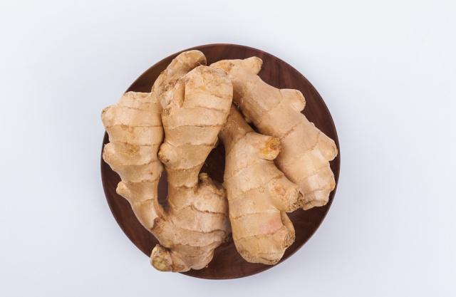 肠胃|生姜加1物，有“绿色泻药”之名，排出顽固宿便、便秘口臭悄悄走