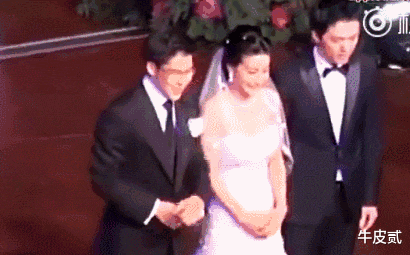 刘德华|刘德华的拖把，李明启的烂背包，扯下了多少富豪明星的“遮羞布”