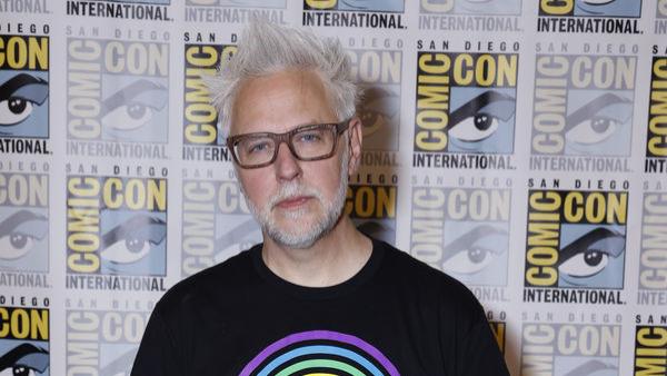 黑亚当|DC新官上任大地震！爆黑亚当腰斩、超人再被雪藏，海王也不干了